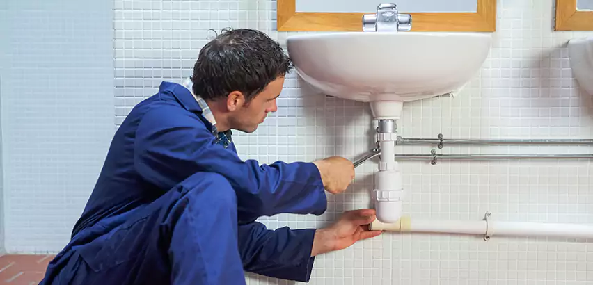 Toilet Repair Holly Springs